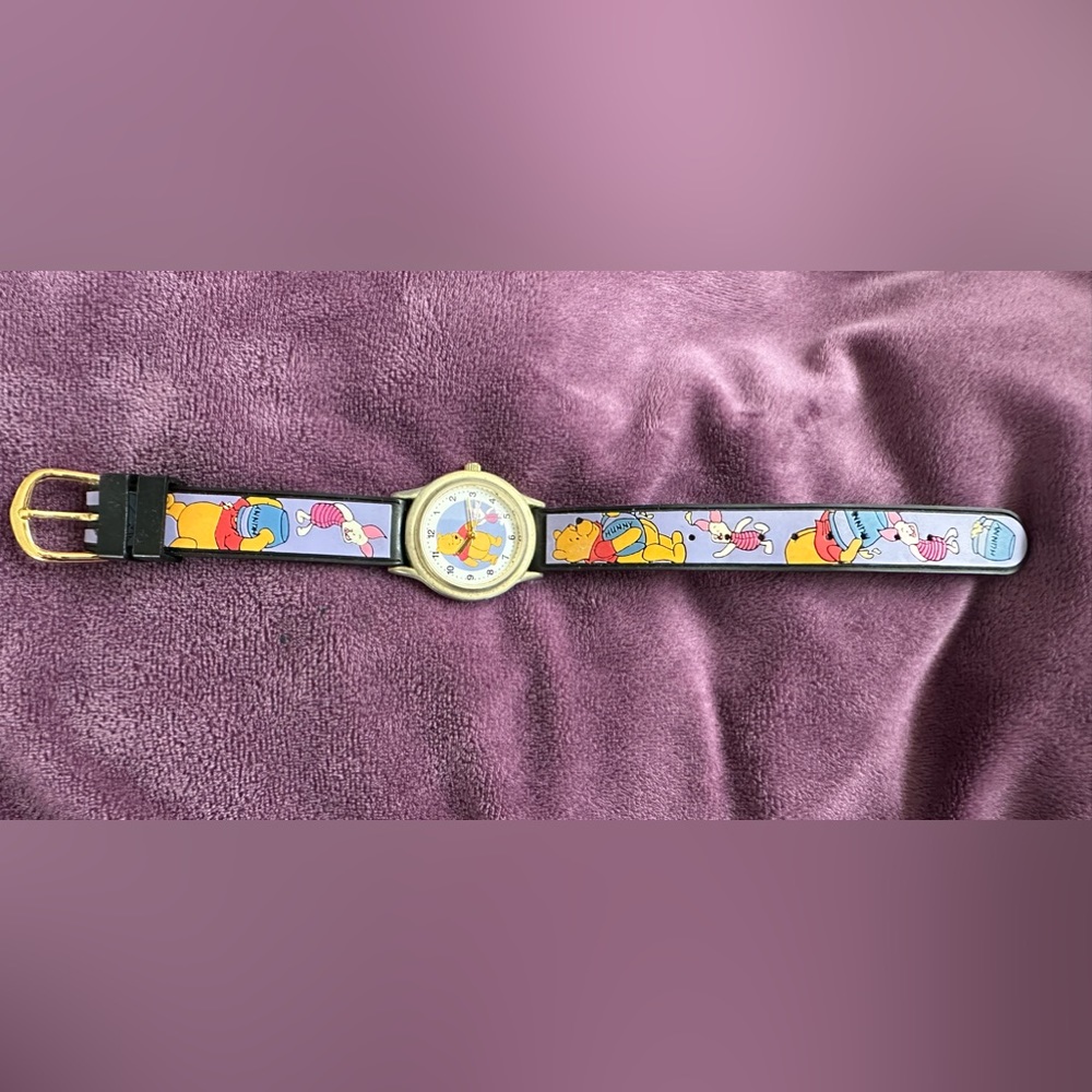 Vintage Disney Winnie the Pooh Watch